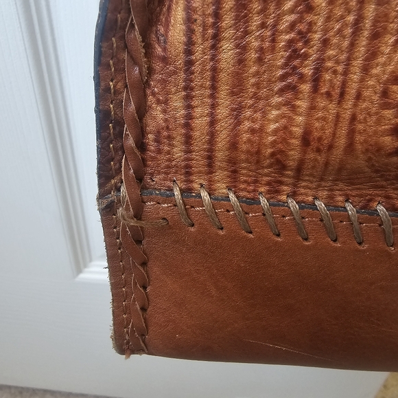 Patricia Nash leather tote - Picture 4 of 8